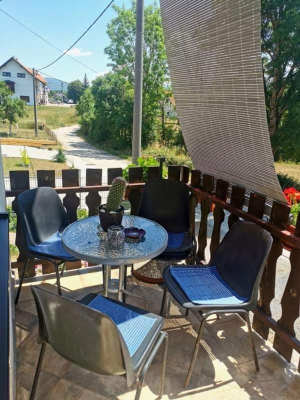 Apartman Pavelic Lovinac  Bagian luar foto