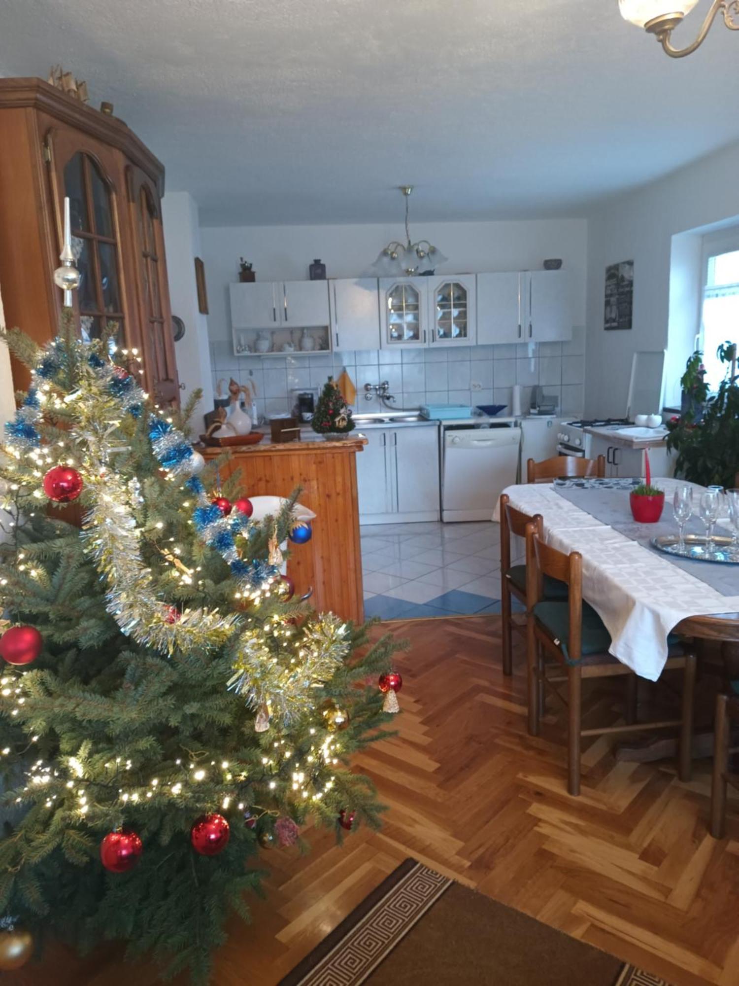 Apartman Pavelic Lovinac  Bagian luar foto